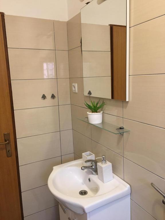 Apartmani Diana Biograd Na Moru Εξωτερικό φωτογραφία
